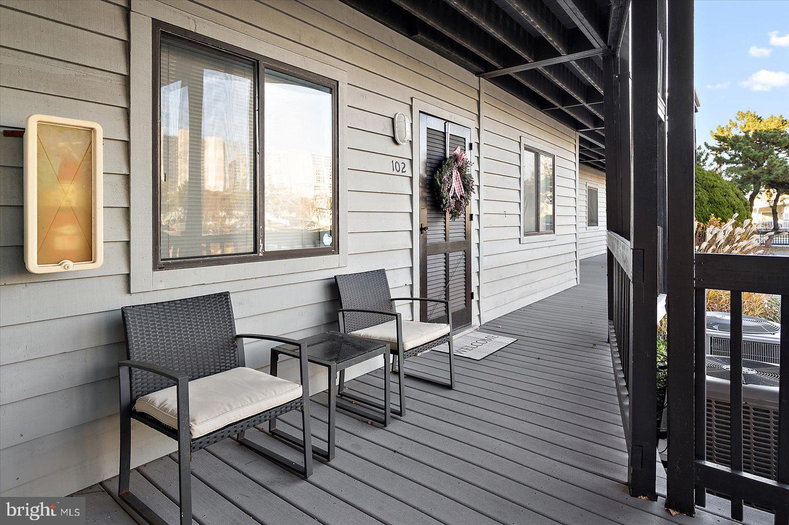 CAINE KEYS II - Residential