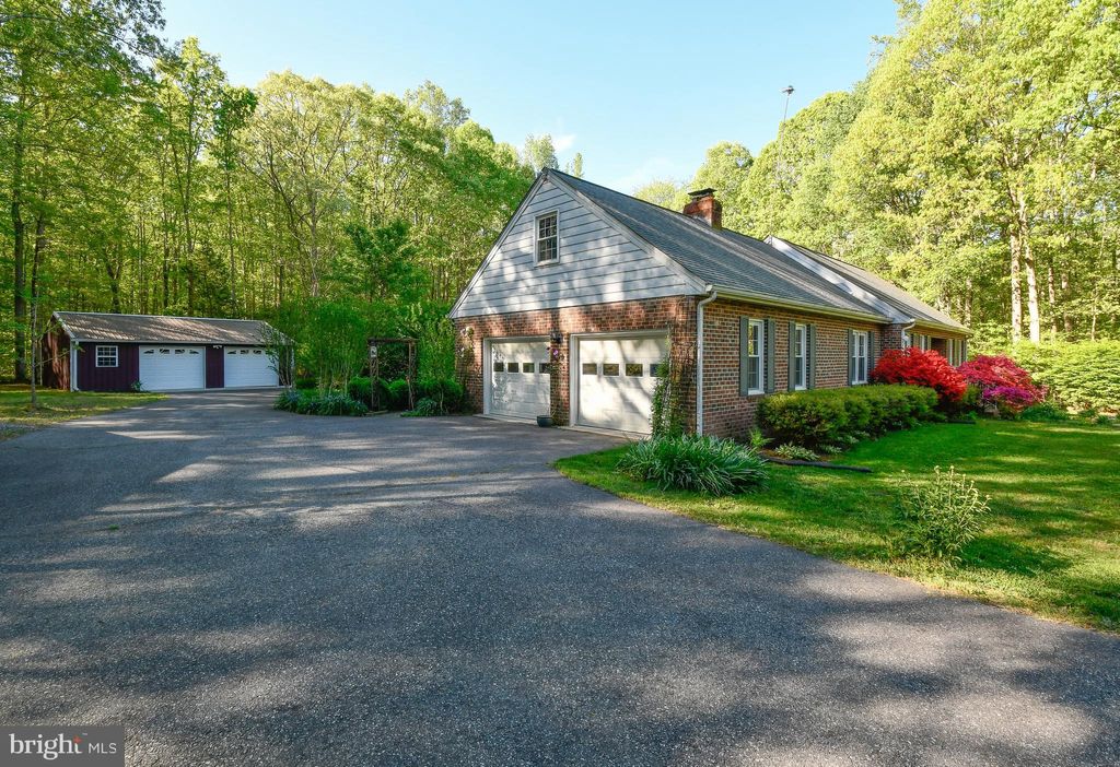 Photo of 9624 Sutters Rd, PARTLOW, VA 22534 (MLS # VASP2041600)