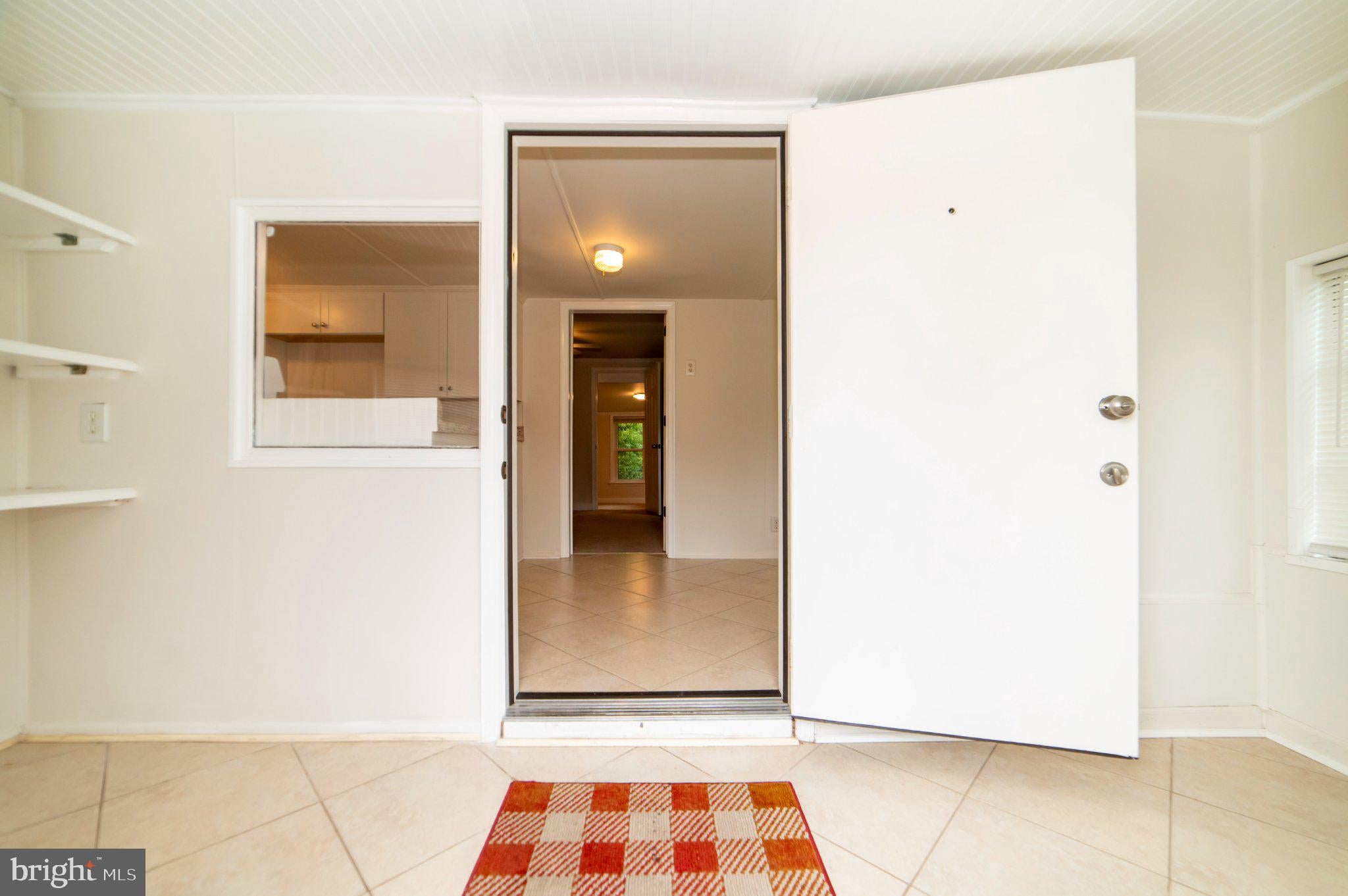 8107 MAPLEWOOD DRIVE