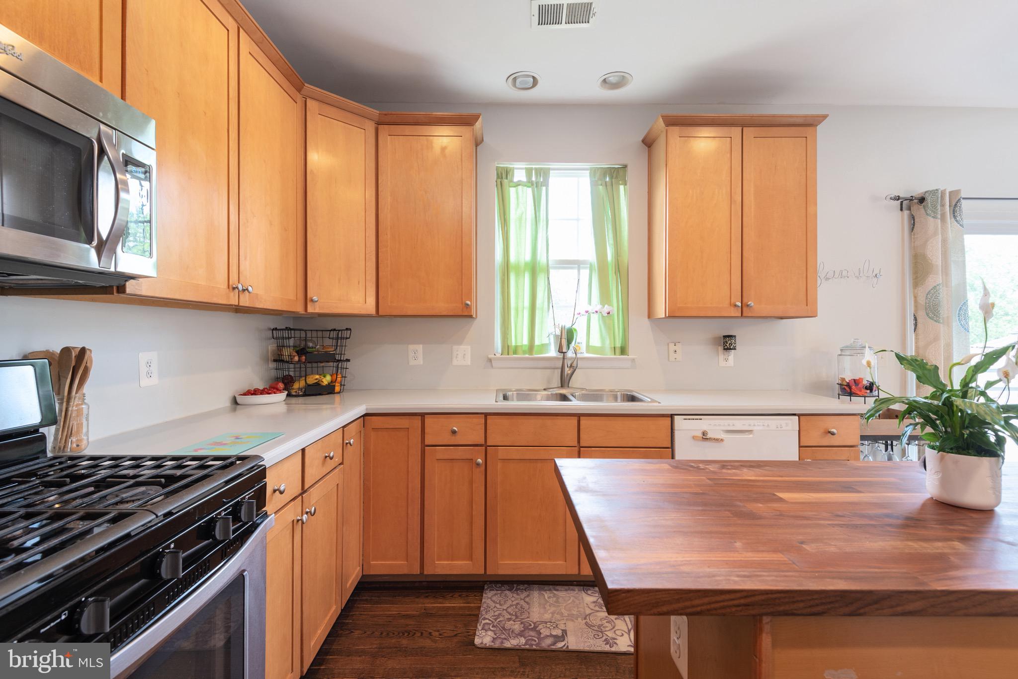 LEES PARKE - Residential