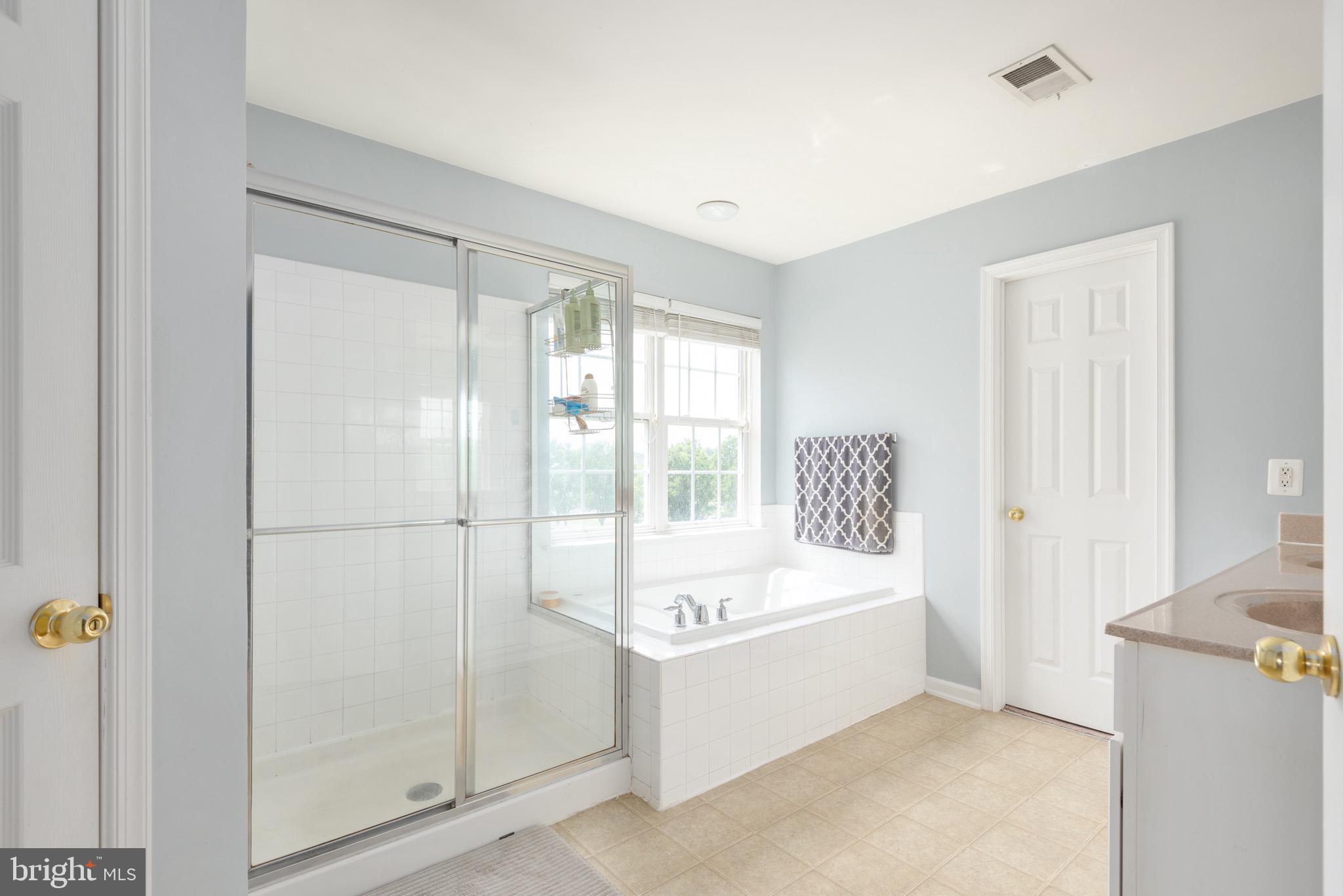 LEES PARKE - Residential