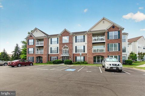 593 CAWLEY DRIVE 3 3B FREDERICK MD 21703