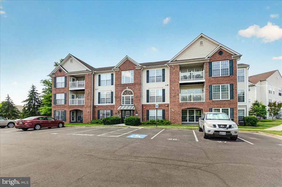 593 Cawley Drive Unit 3 3B