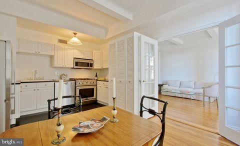 1900 RITTENHOUSE SQUARE 7C PHILADELPHIA PA 19103