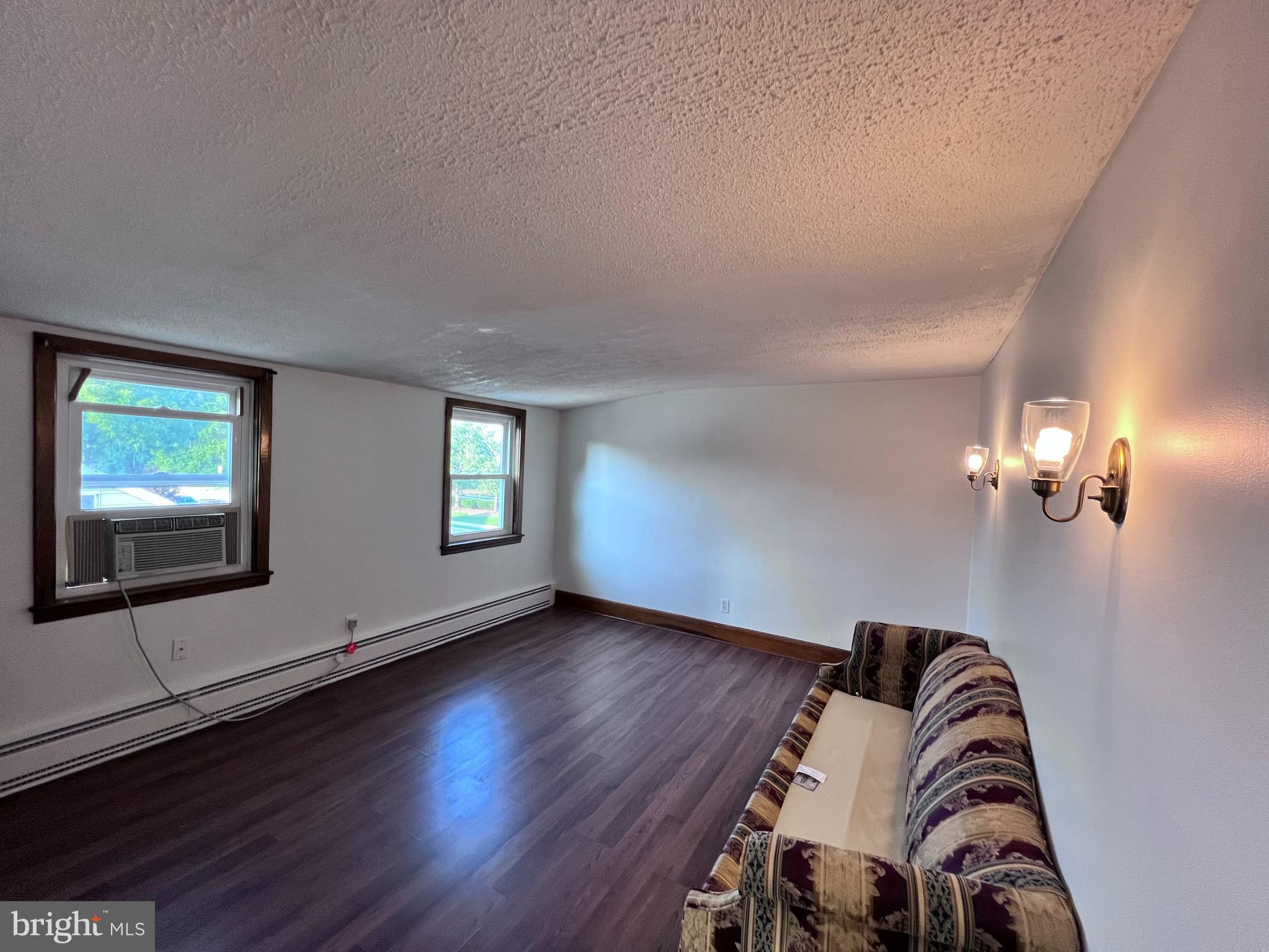 BALTIMORE HIGHLANDS - Residential