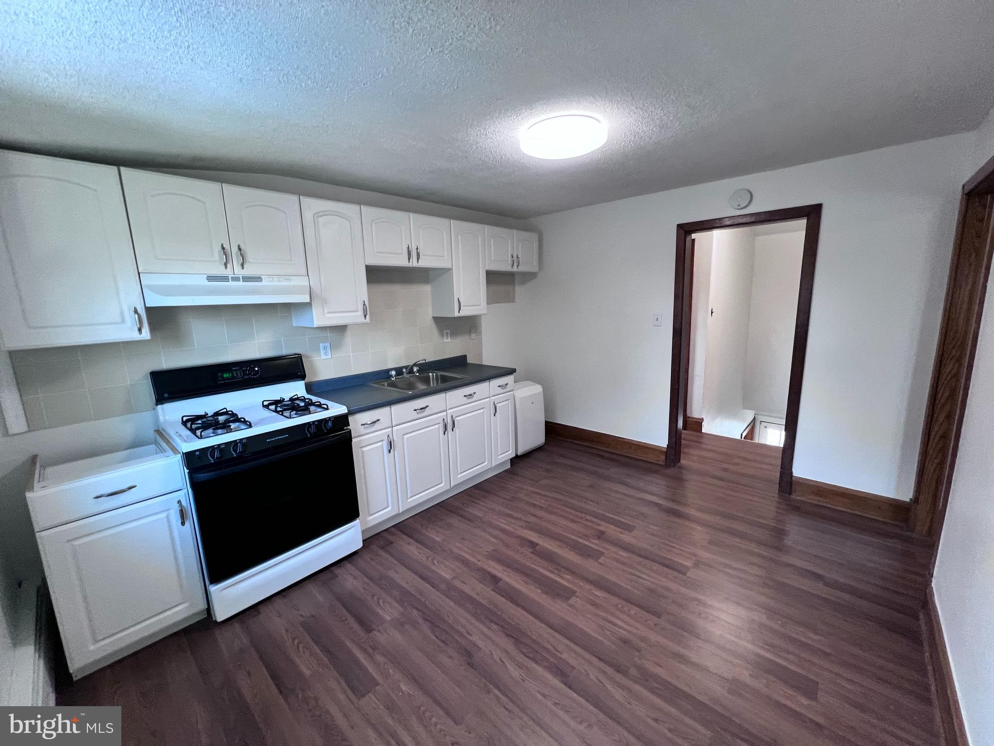 BALTIMORE HIGHLANDS - Residential