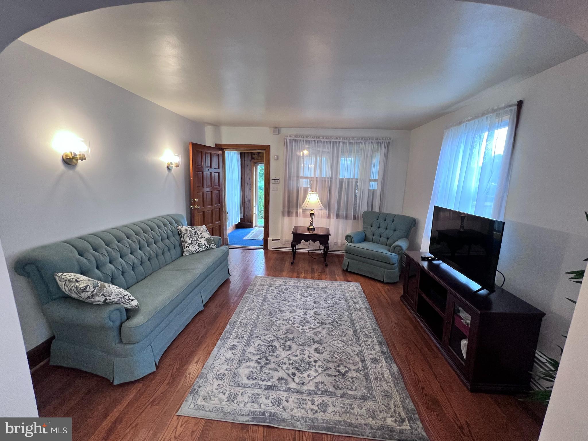 BALTIMORE HIGHLANDS - Residential