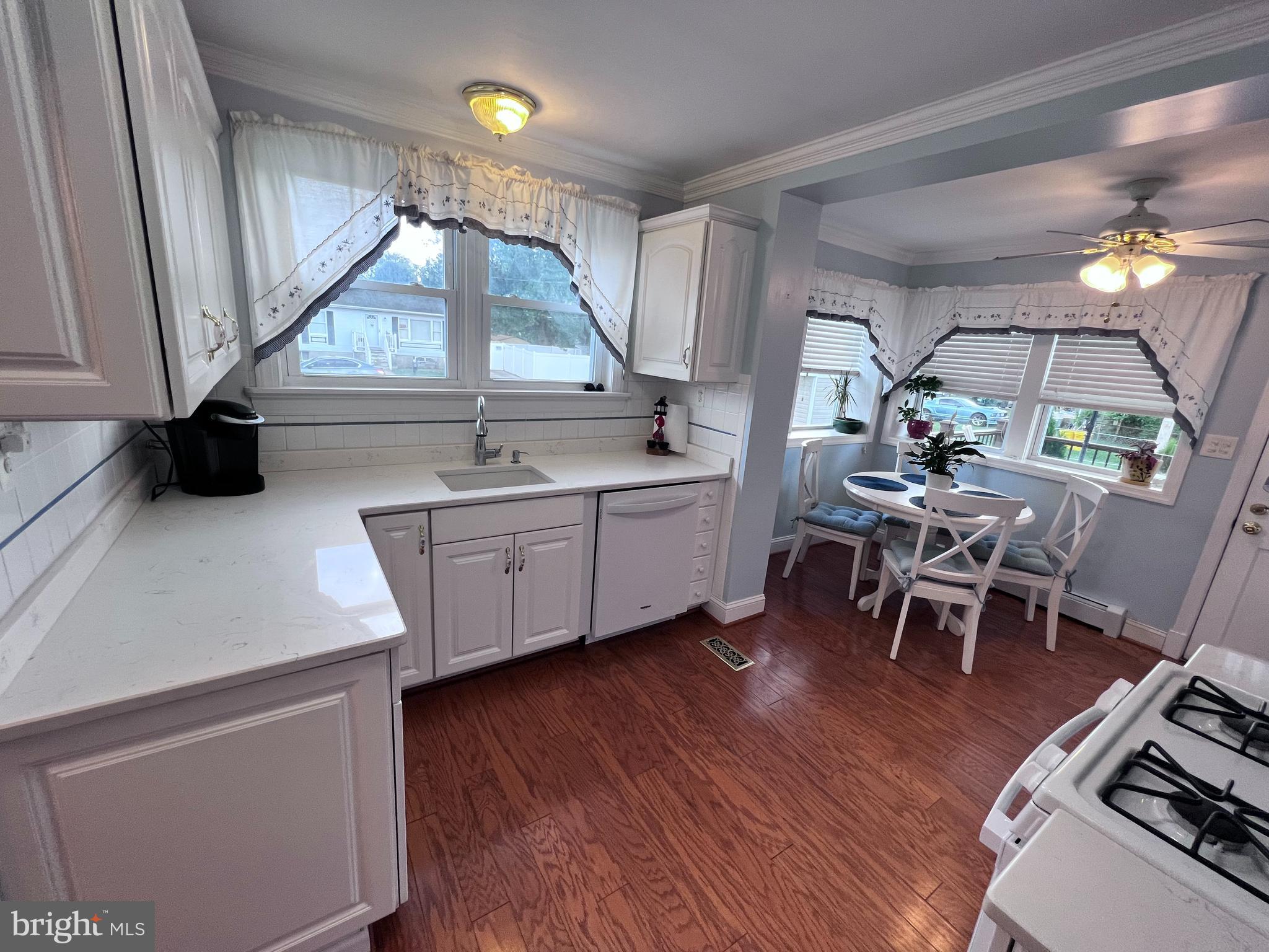 BALTIMORE HIGHLANDS - Residential