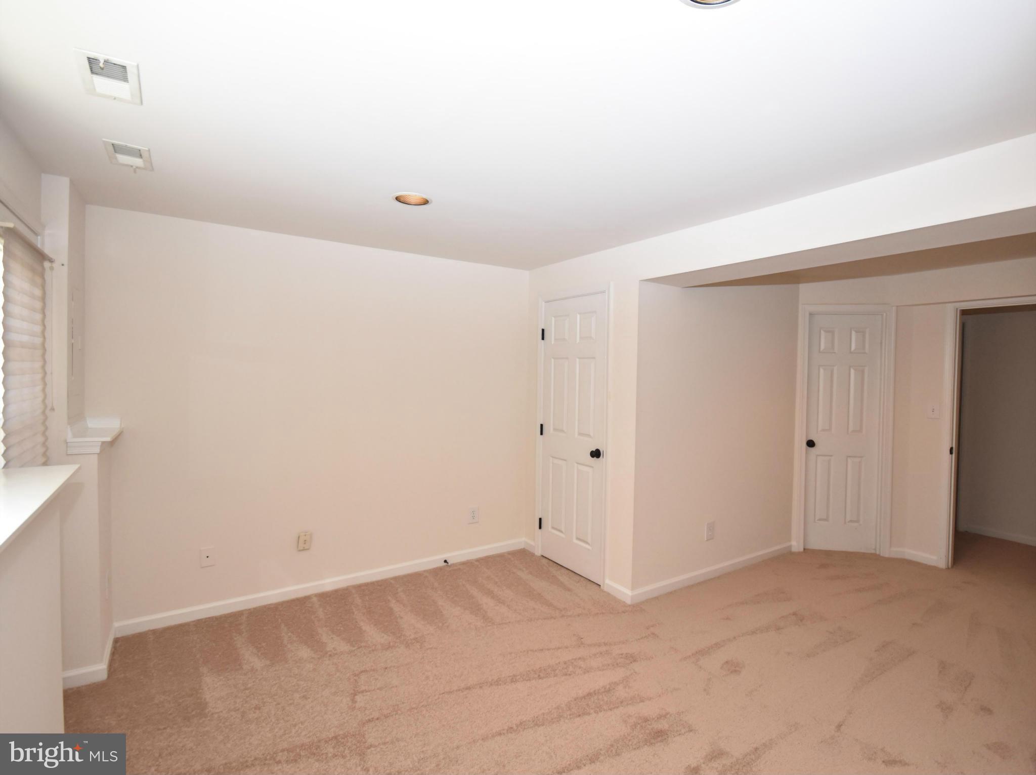 GREEN TRAILS - Residential