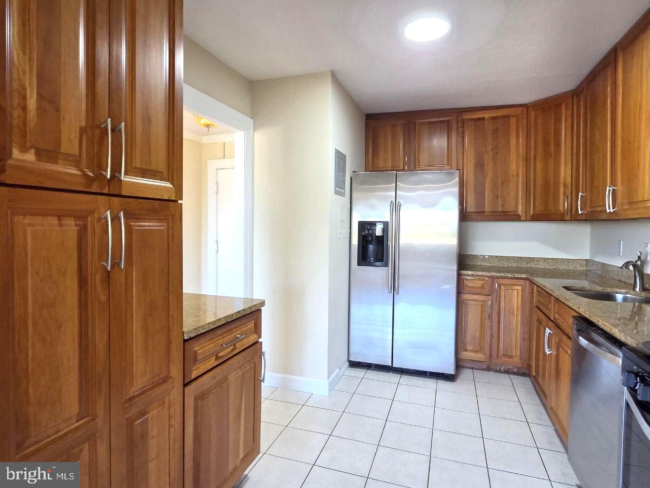 11801 ROCKVILLE PIKE 814