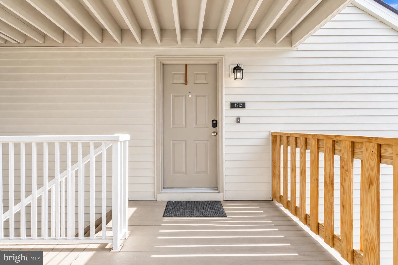 4912 RAVENS CREST DRIVE