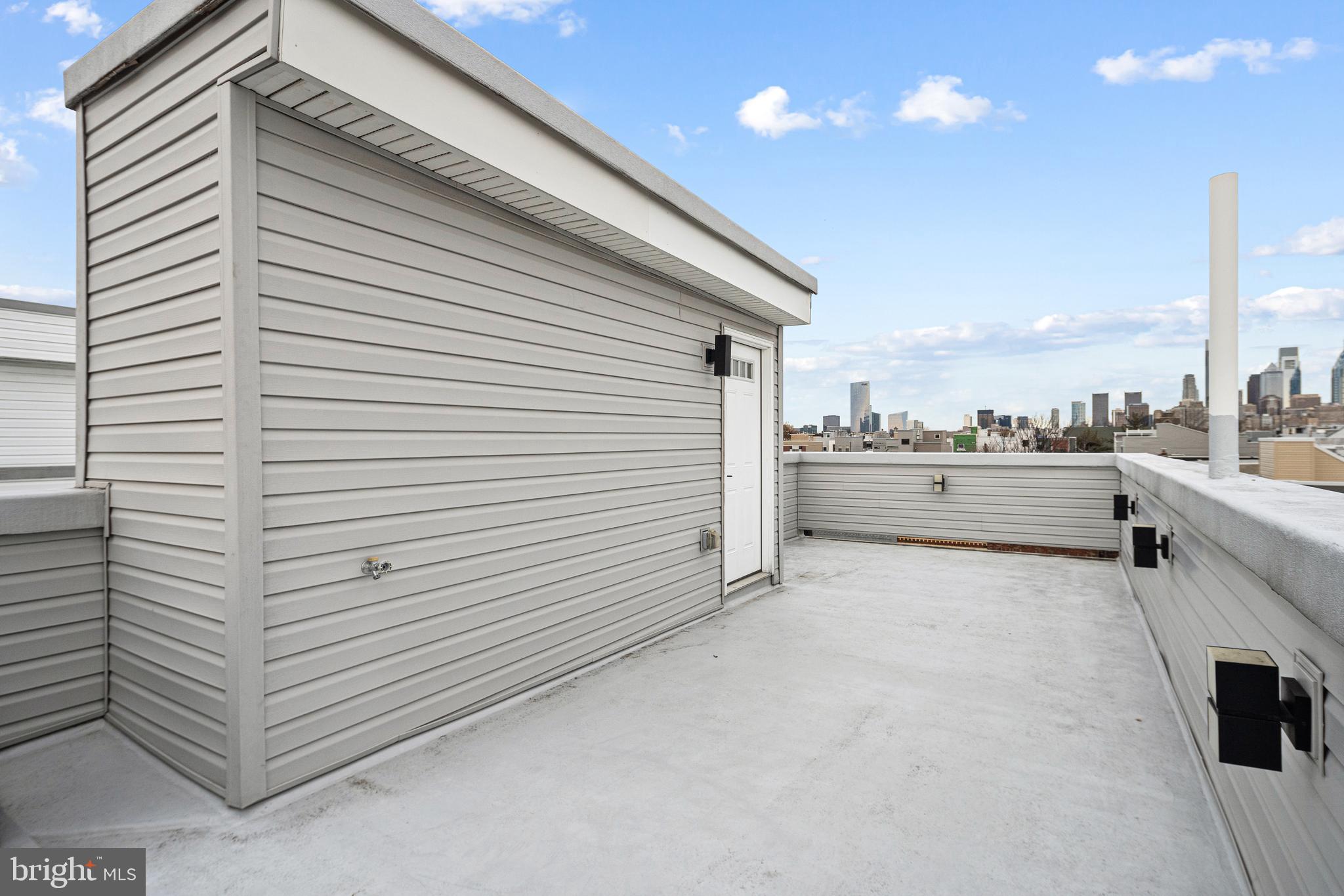 POINT BREEZE - Residential