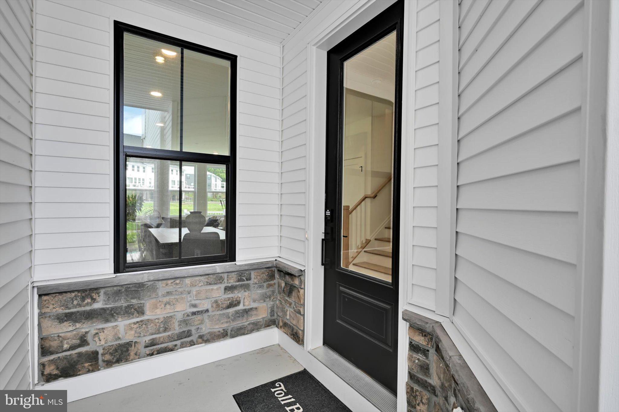 112 CAMRYN COURT