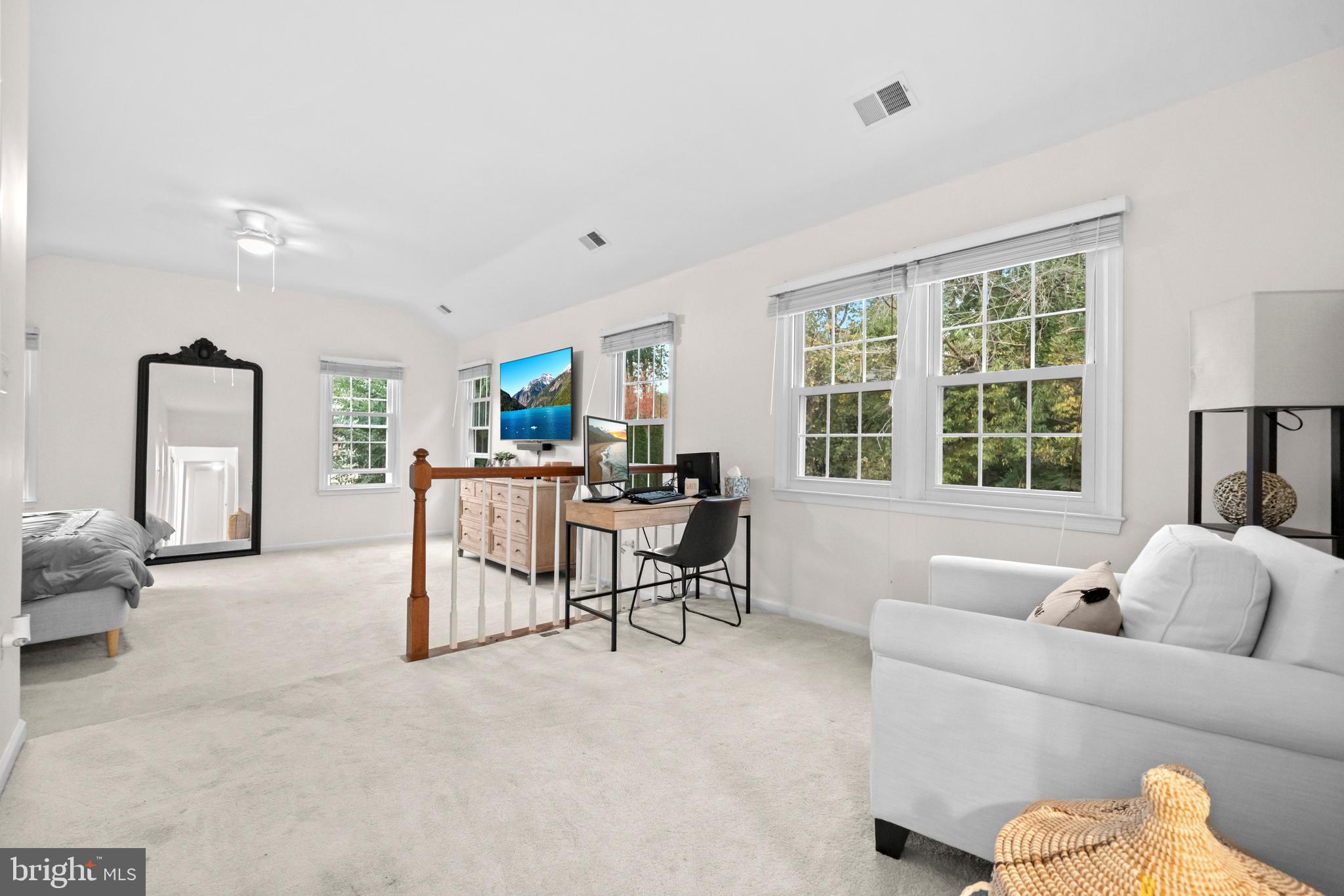 SHAKER WOODS - Residential