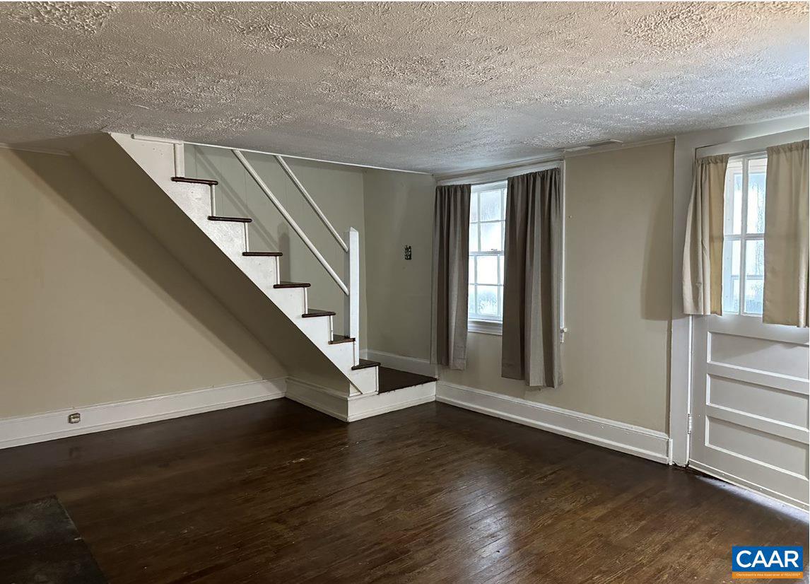 UNKNOWN - Residential Lease