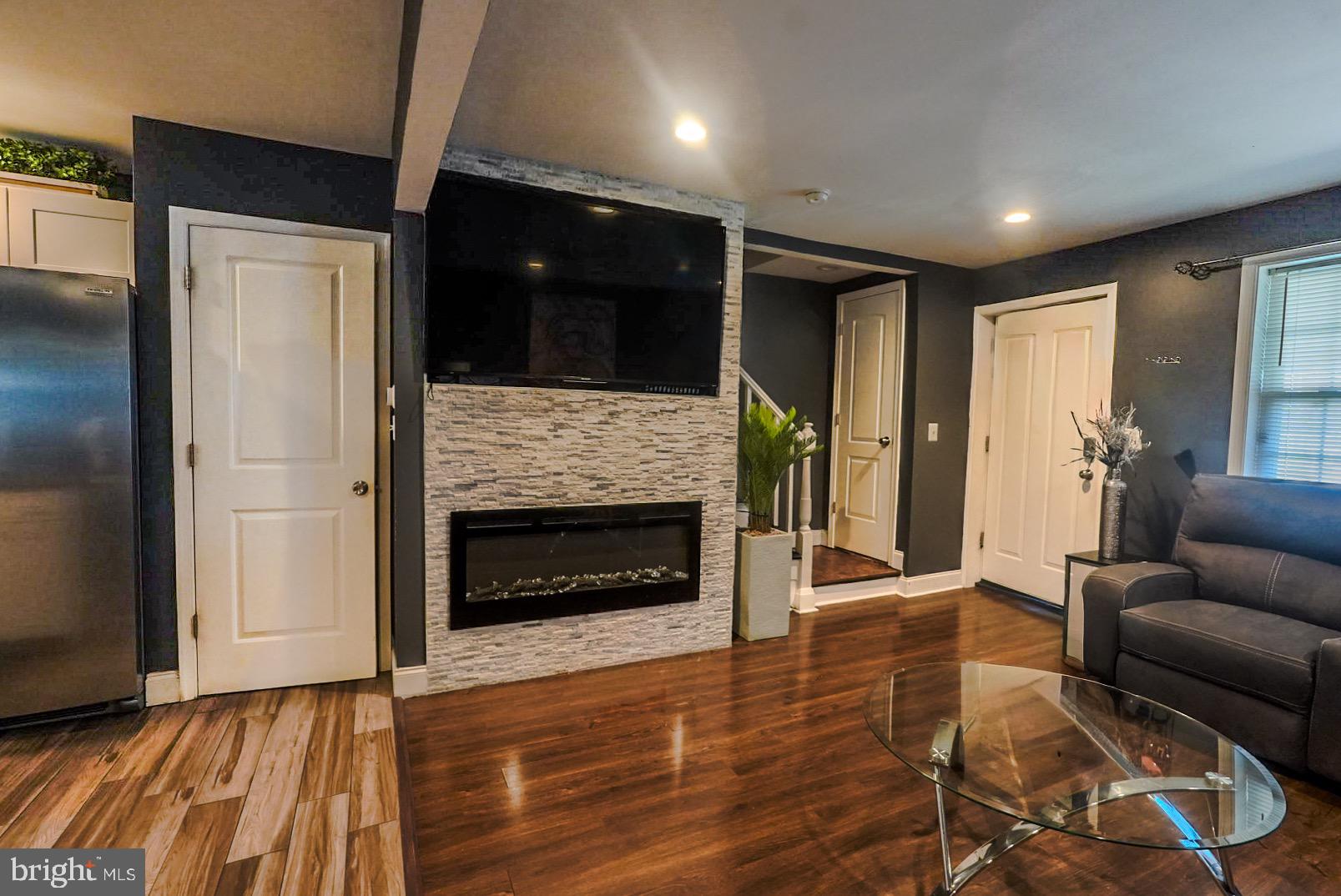 EDMONDSON VILLAGE - Residential