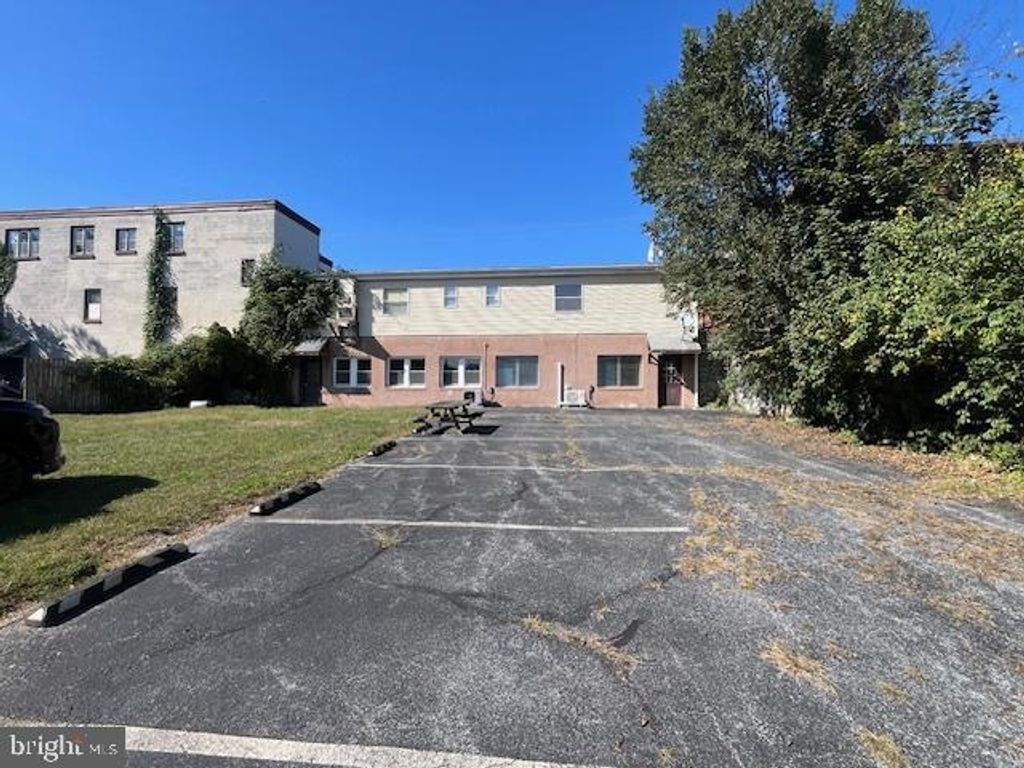 Photo of 1132 E Chocolate Avenue #A, HERSHEY, PA 17033 (MLS # PADA2050228)