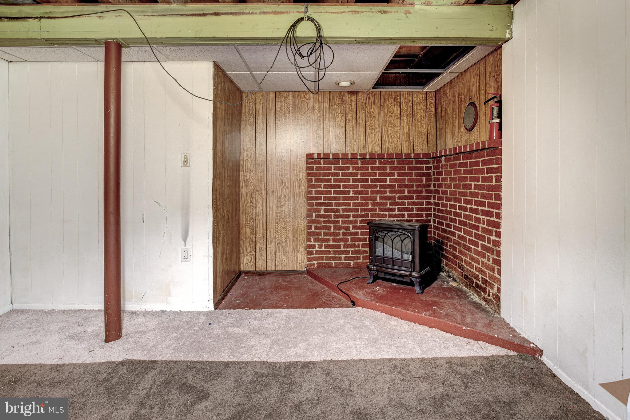 THE HILL - Residential