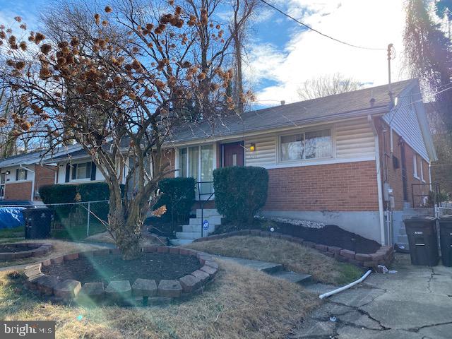 TEMPLE HILLS - Residential