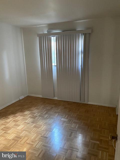 TEMPLE HILLS - Residential