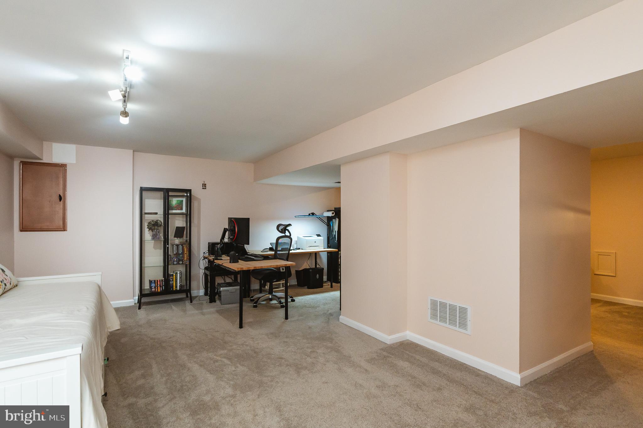 GRACE HARBOUR - Residential