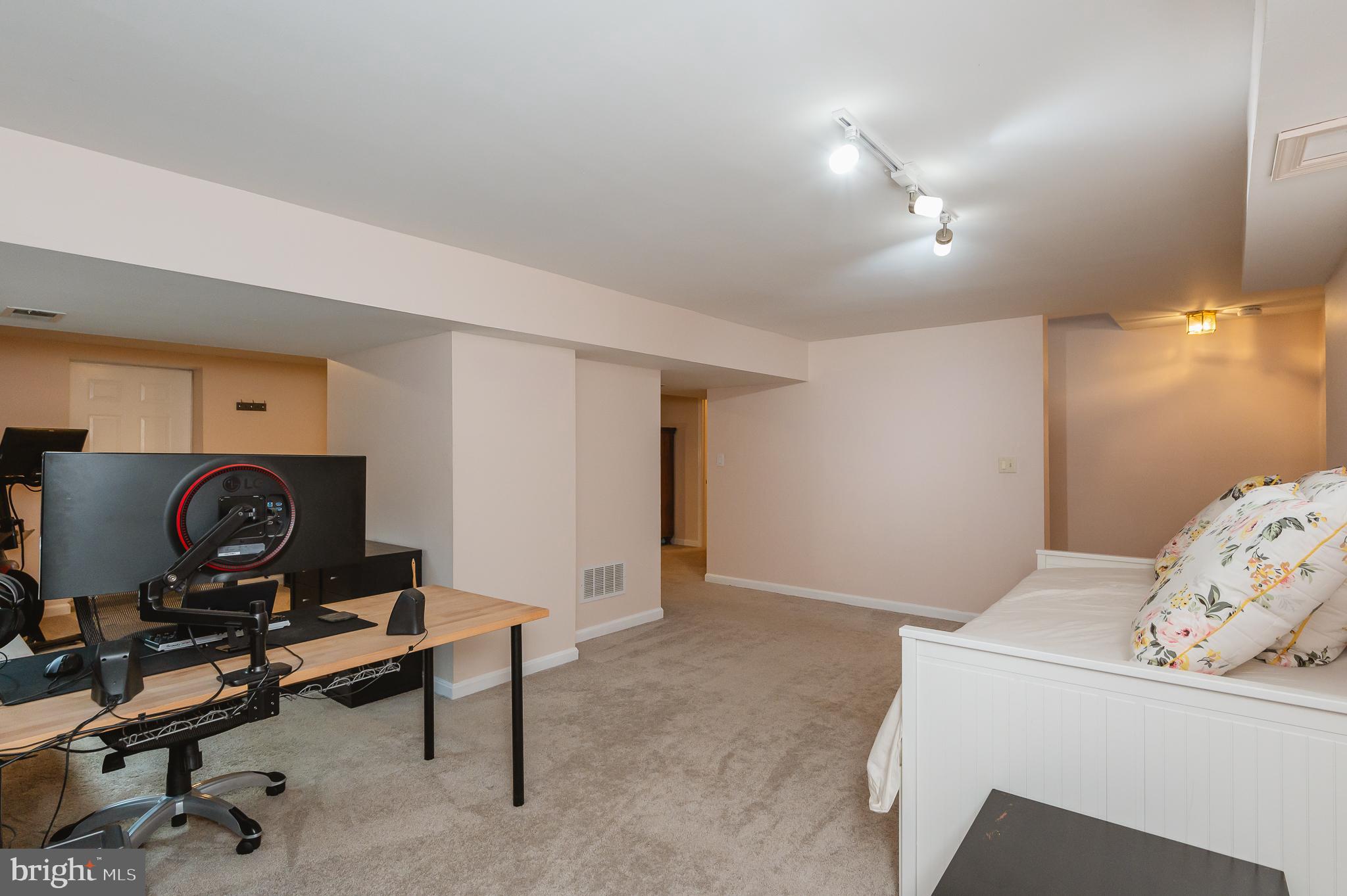 GRACE HARBOUR - Residential