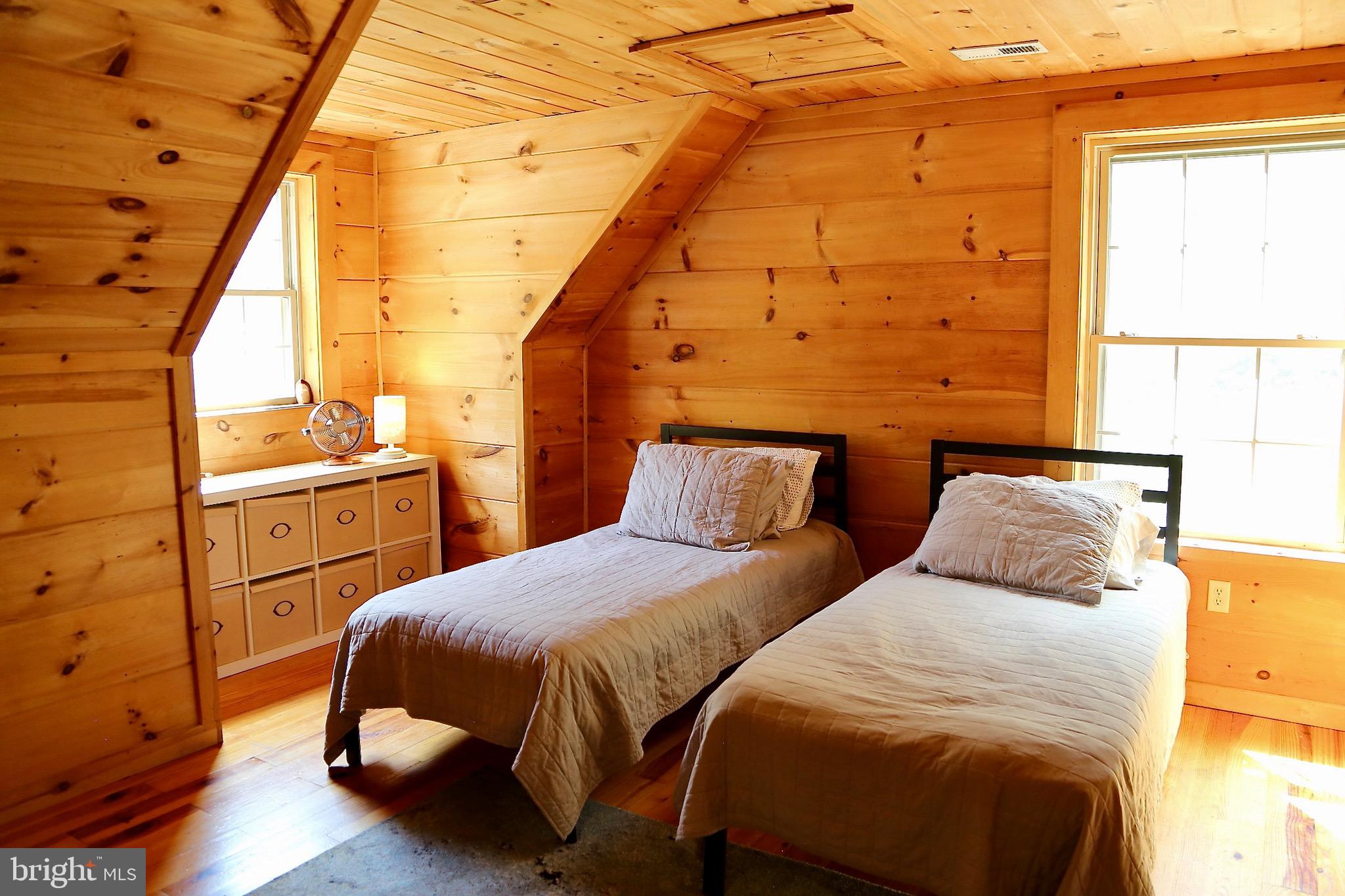 SLATE ROCK CROSSING - Residential