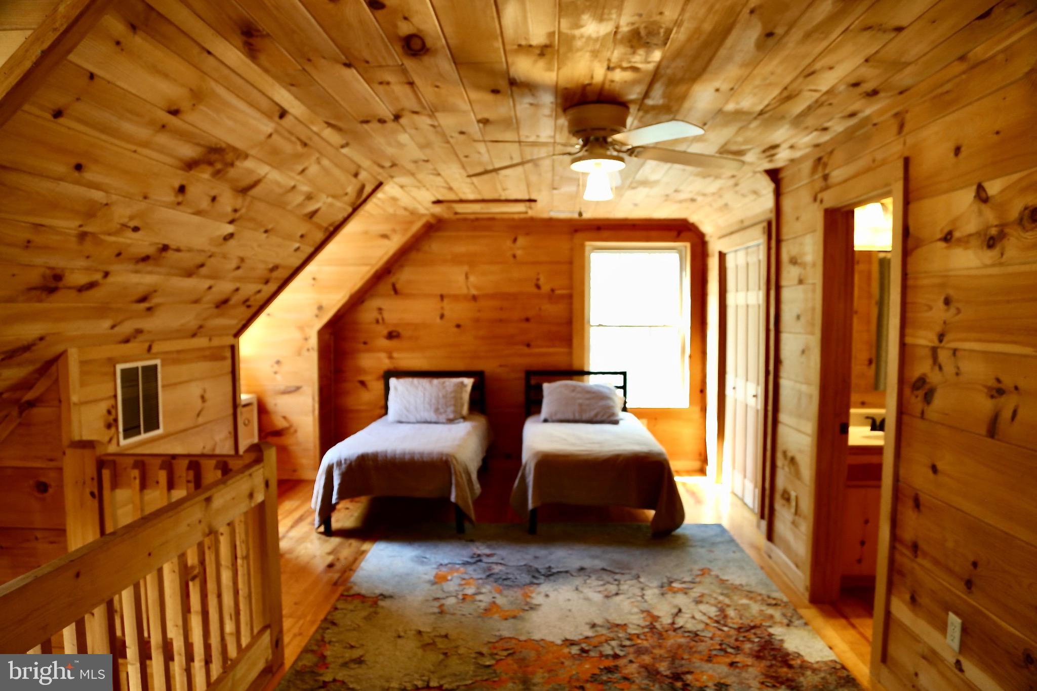 SLATE ROCK CROSSING - Residential