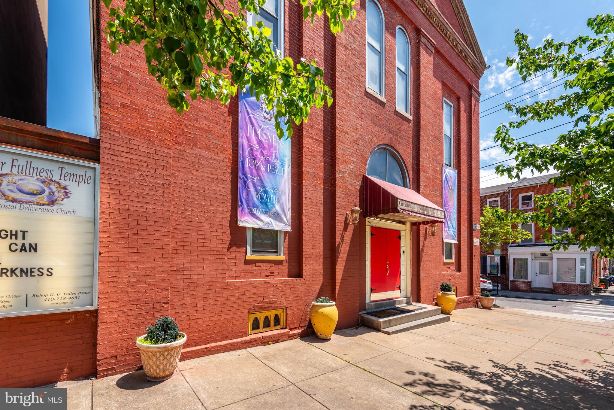WASHINGTON VILLAGE - Commercial Sale