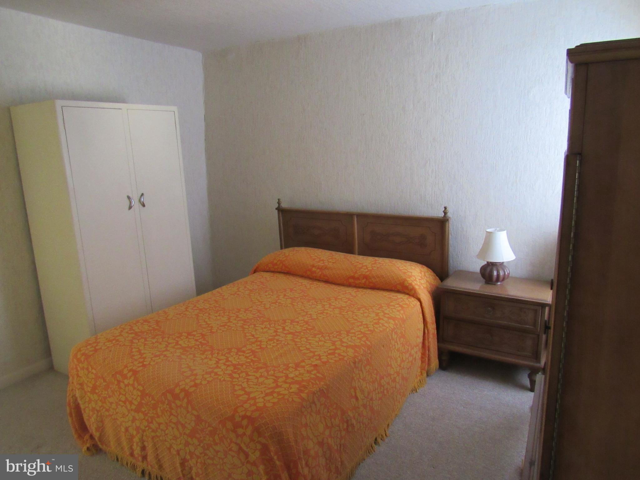 ITALIAN MARKET - Residential