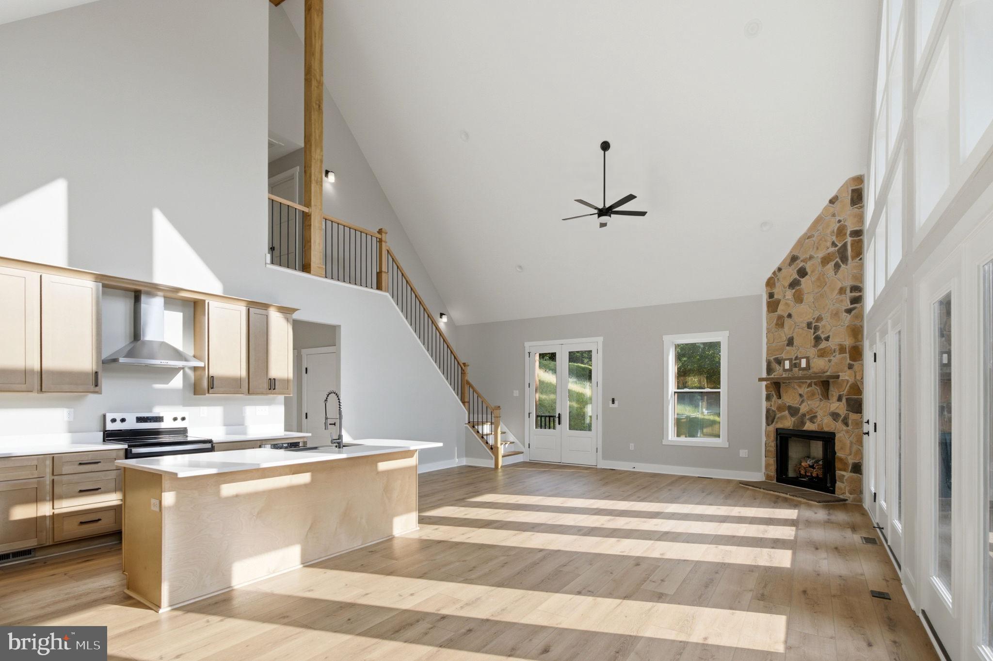 270 COUNTRY ROAD