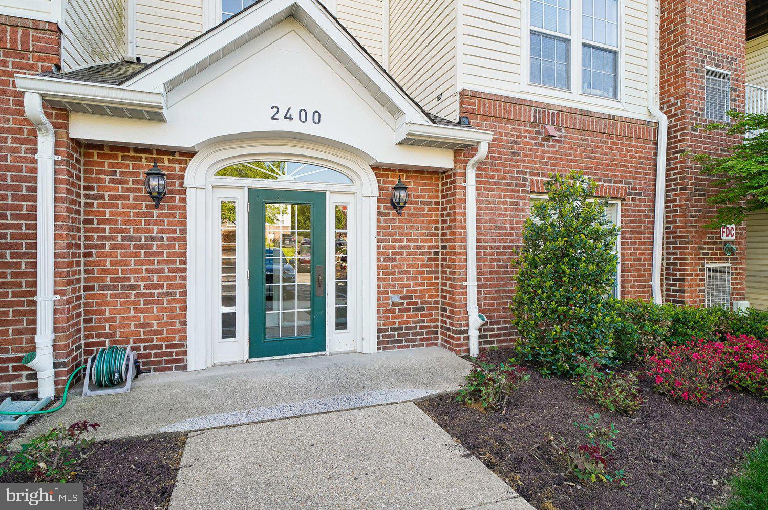 PINEY ORCHARD - Residential