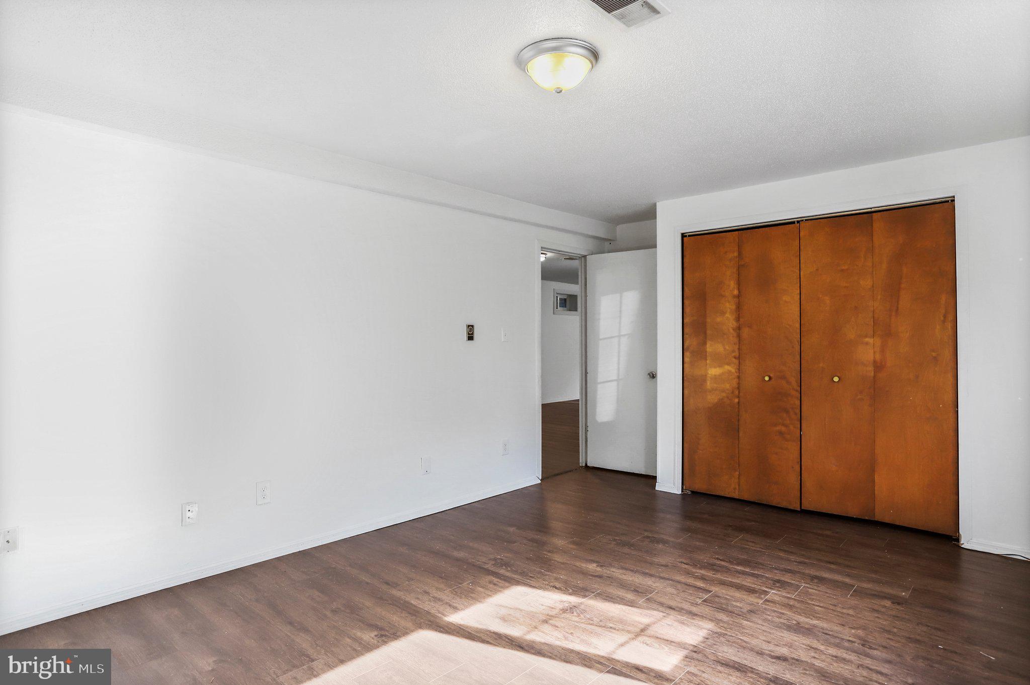 PIKE VIEW ACRES - Residential Lease