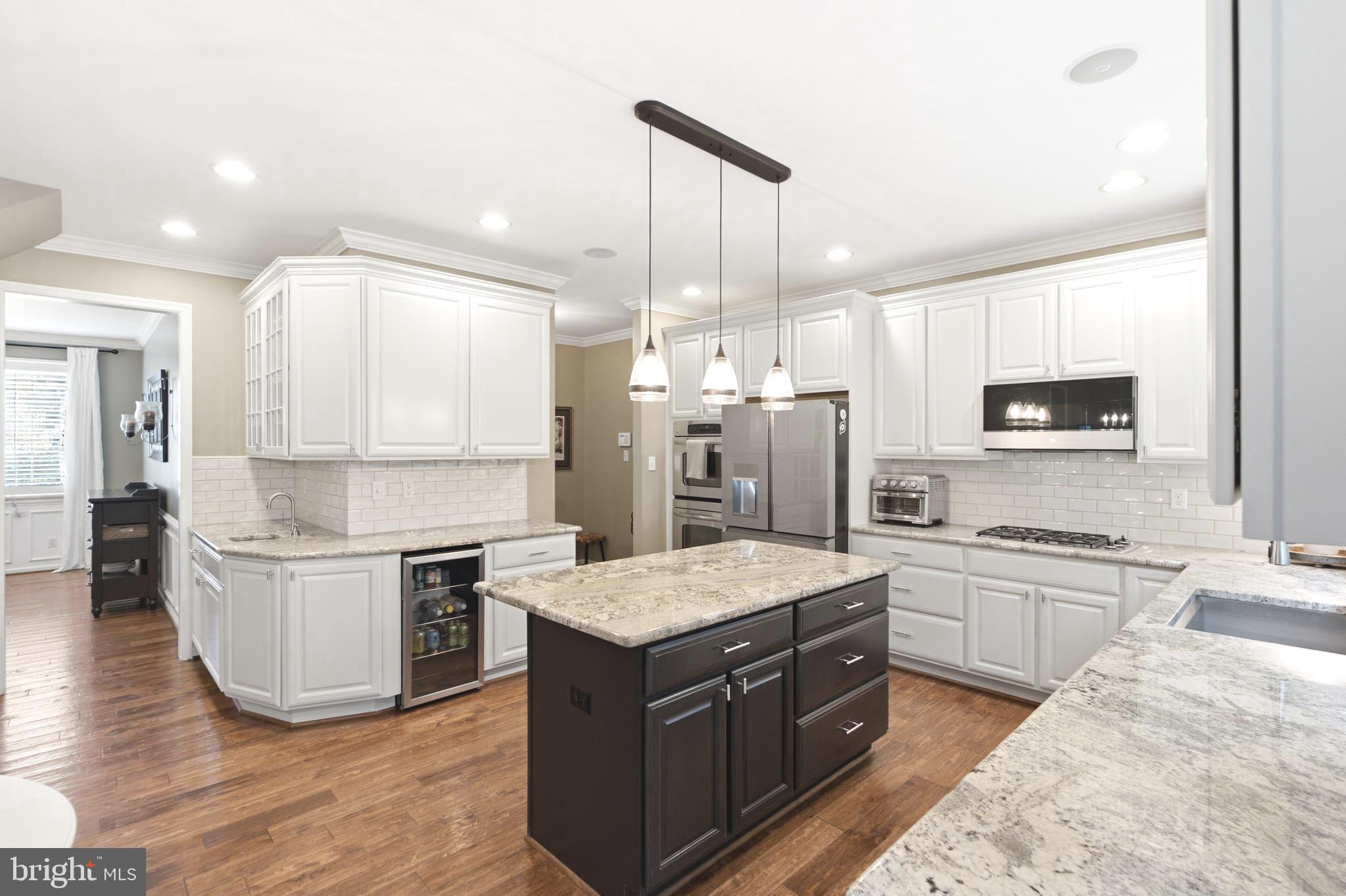 Welcome to 661 St. Matthews Road a meticulously updated custom home s – image 16