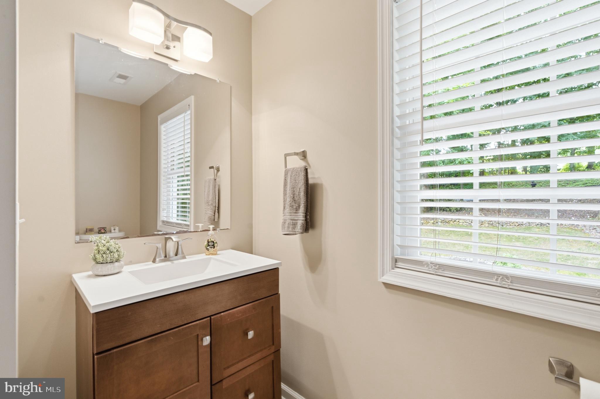 Welcome to 661 St. Matthews Road a meticulously updated custom home s – image 39