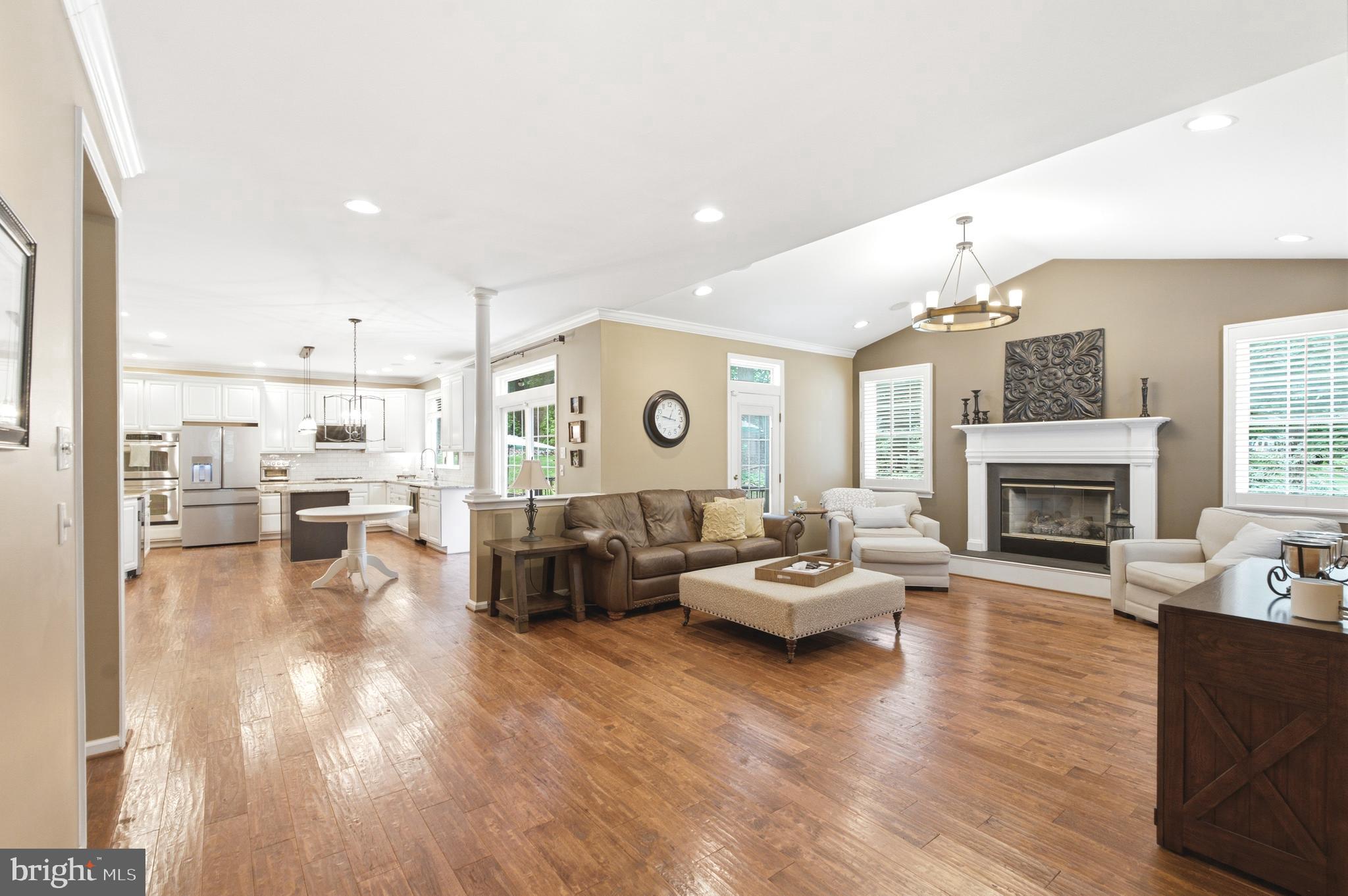 Welcome to 661 St. Matthews Road a meticulously updated custom home s – image 14