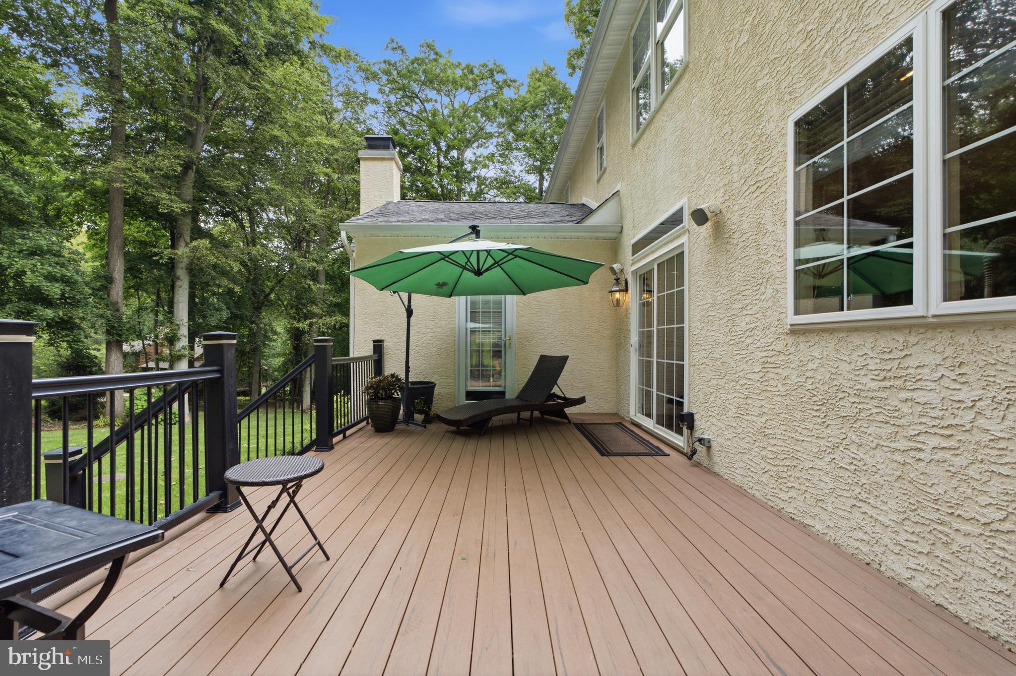 Welcome to 661 St. Matthews Road a meticulously updated custom home s – image 52