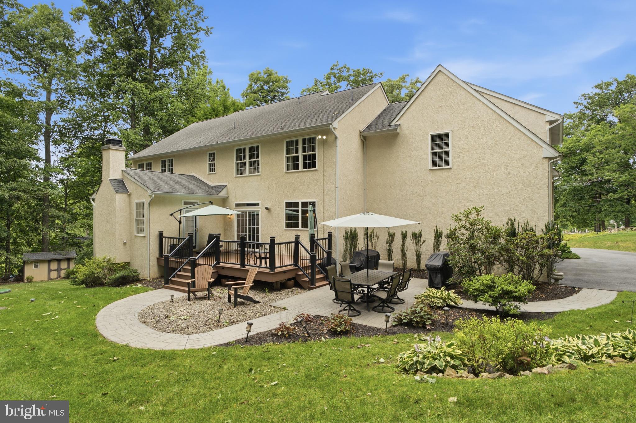Welcome to 661 St. Matthews Road a meticulously updated custom home s – image 48