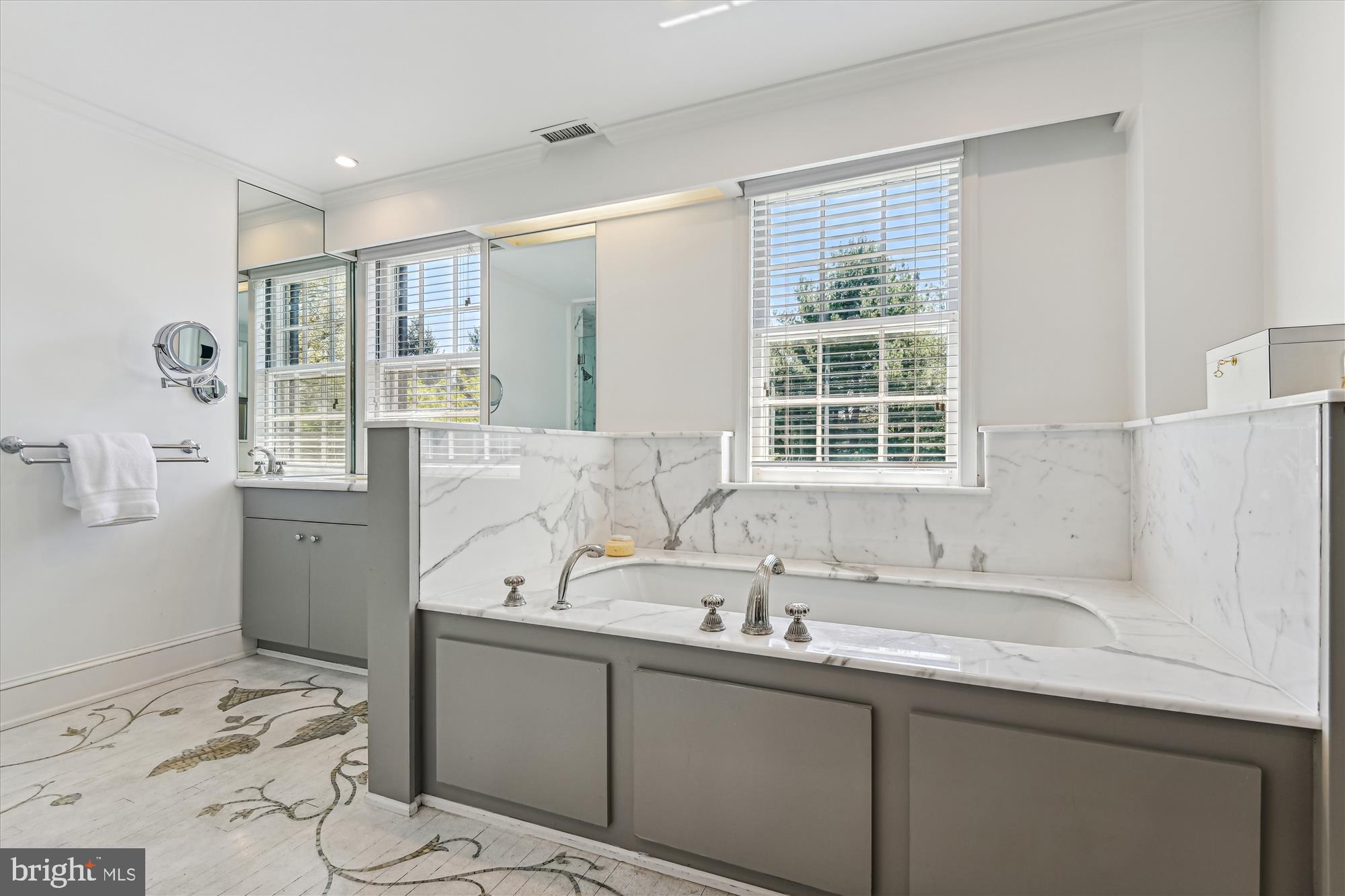 GREENSPRING VALLEY - Residential