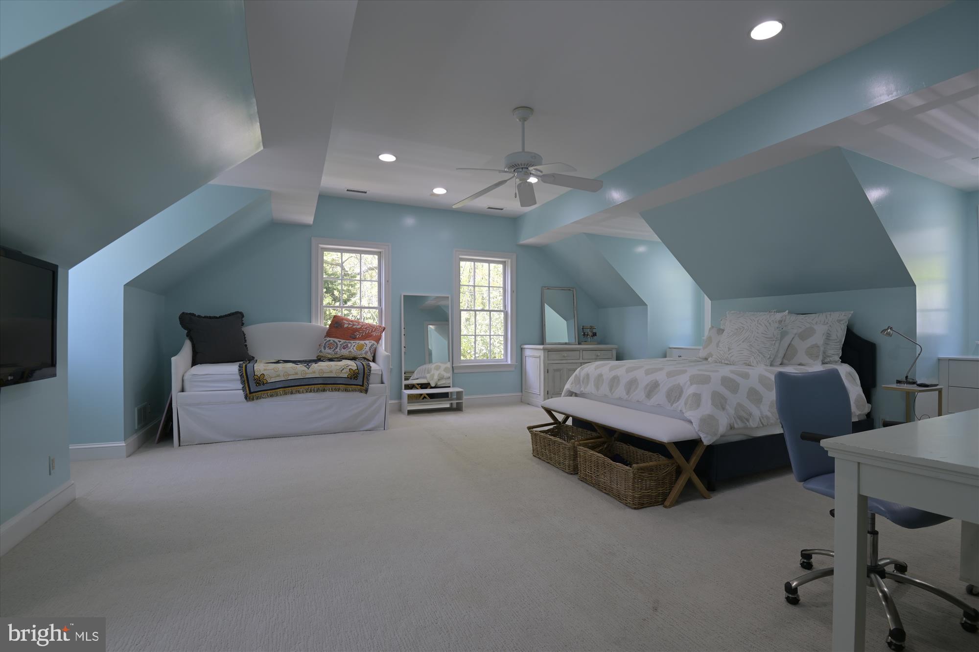 GREENSPRING VALLEY - Residential