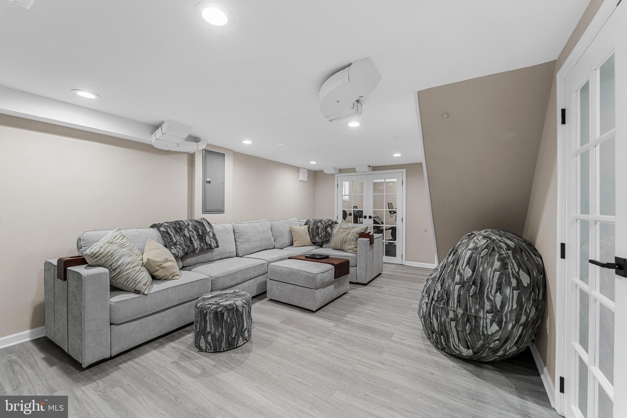 BETHESDA - Residential Lease