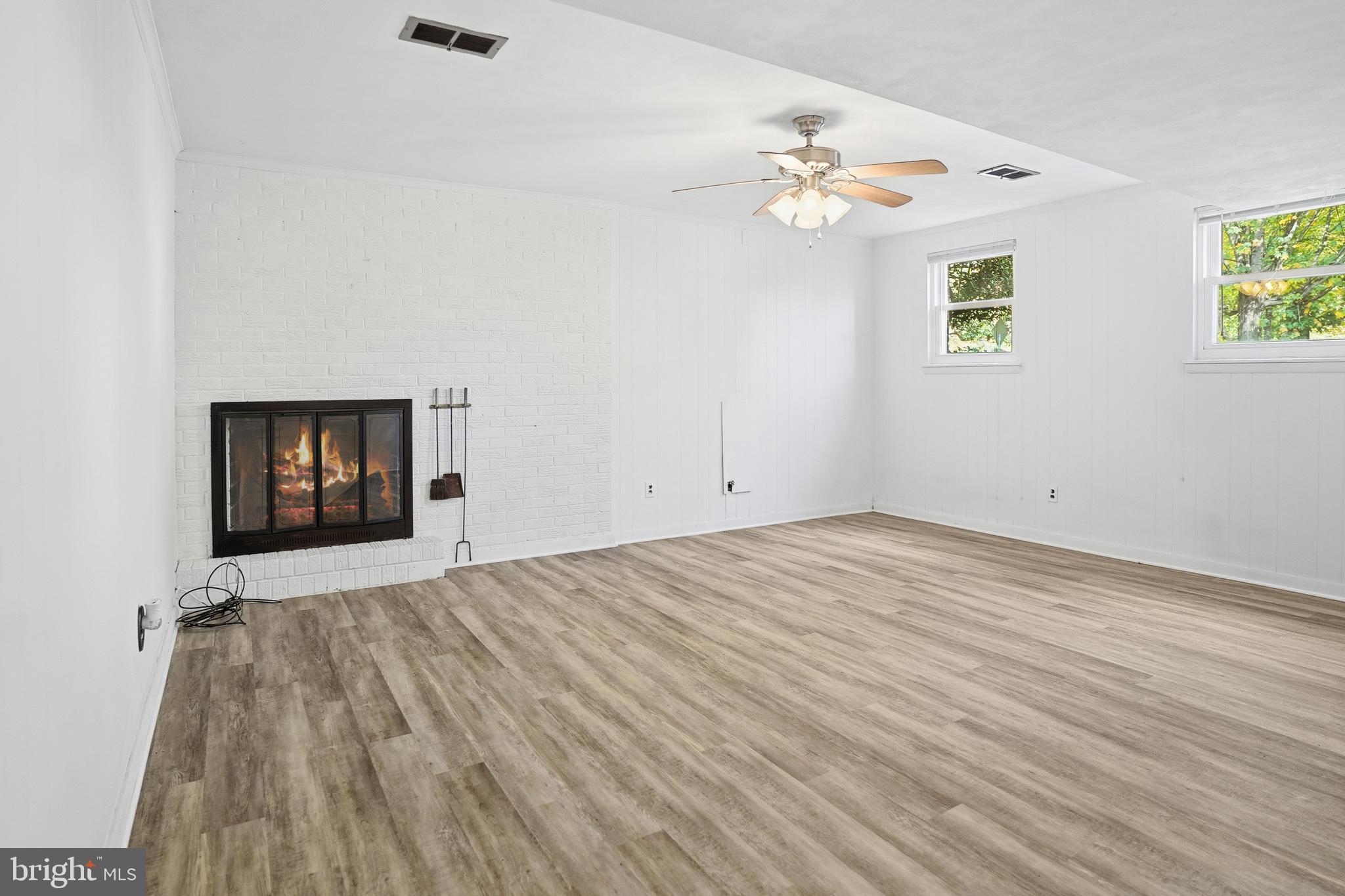 PARKCREST - Residential