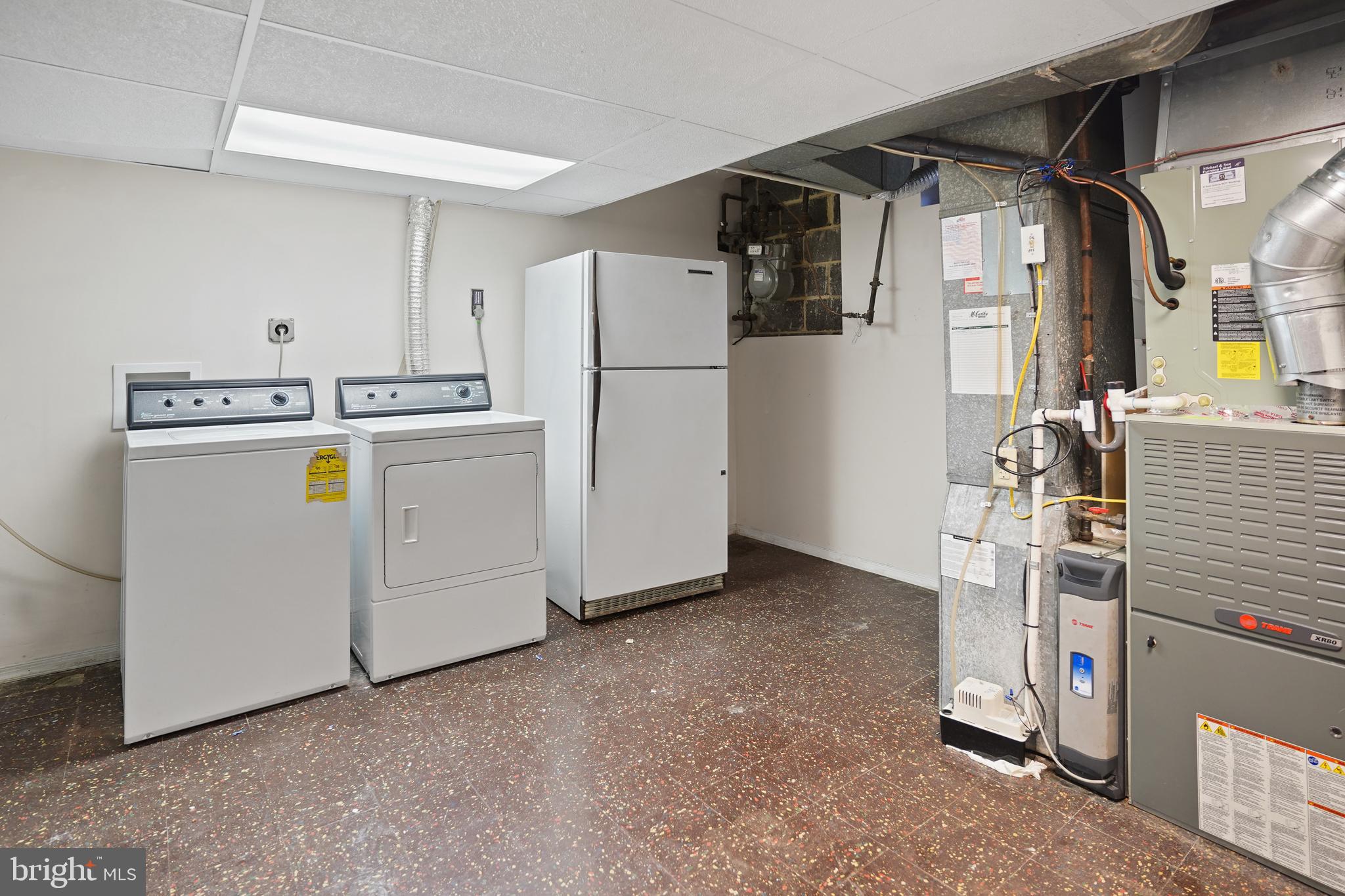 PARKCREST - Residential