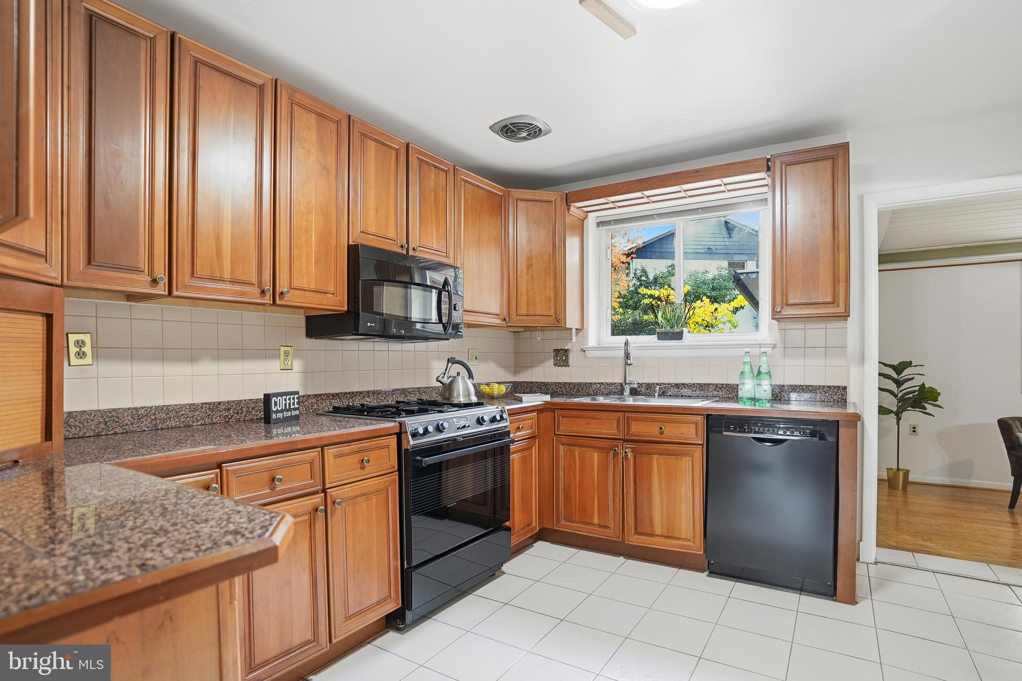 PARKCREST - Residential