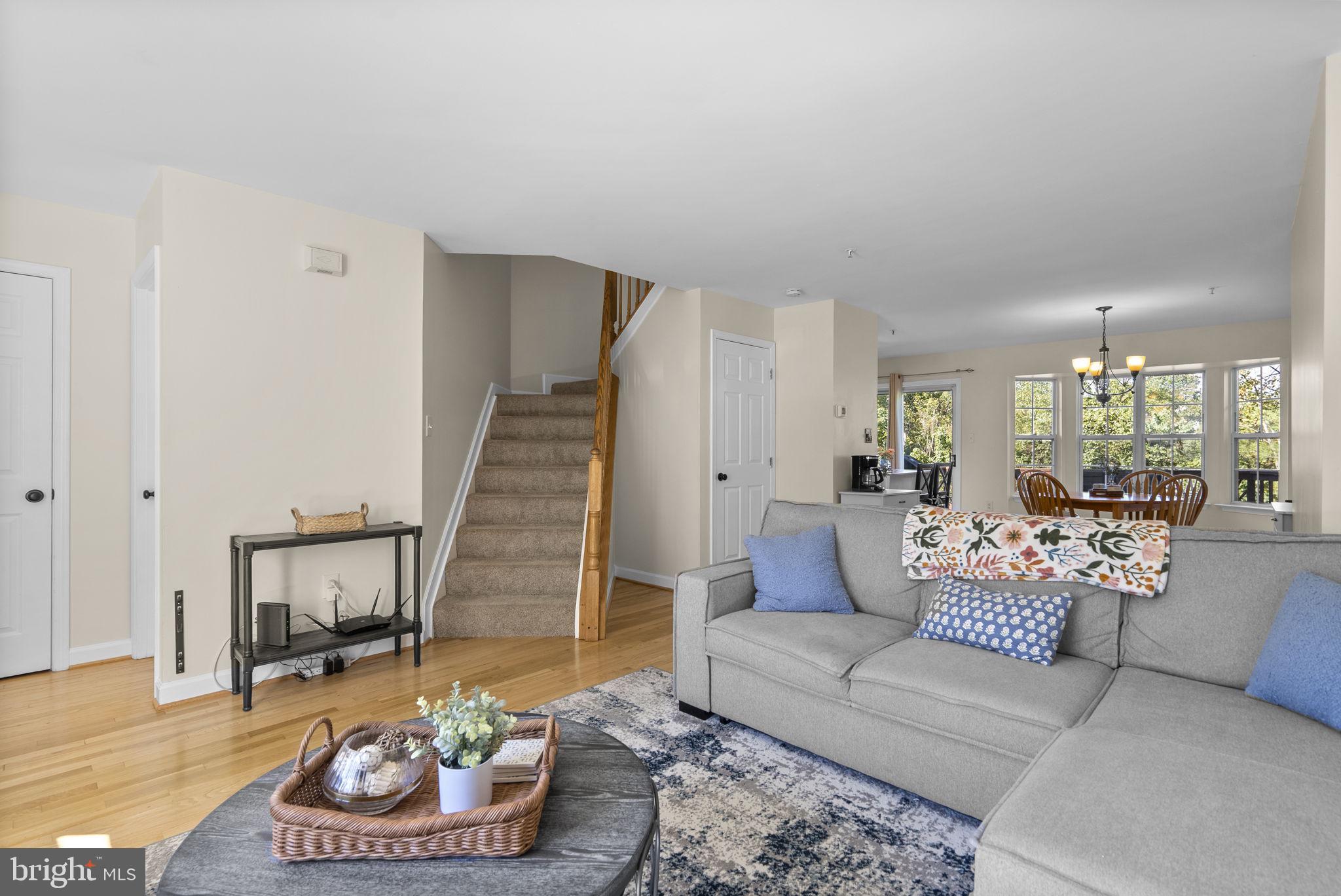 6108 PINE CREST LANE
