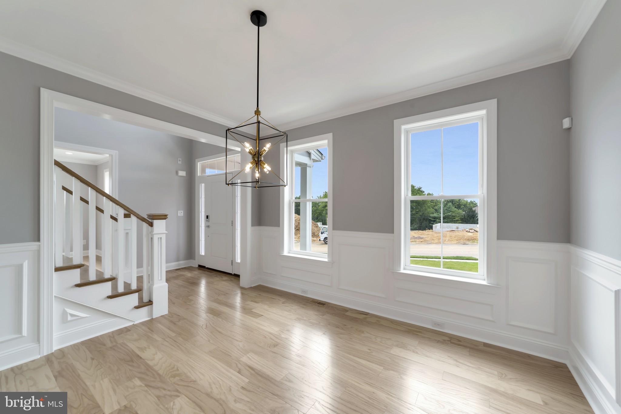 PLYMOUTH VALLEY ESTATES - Residential