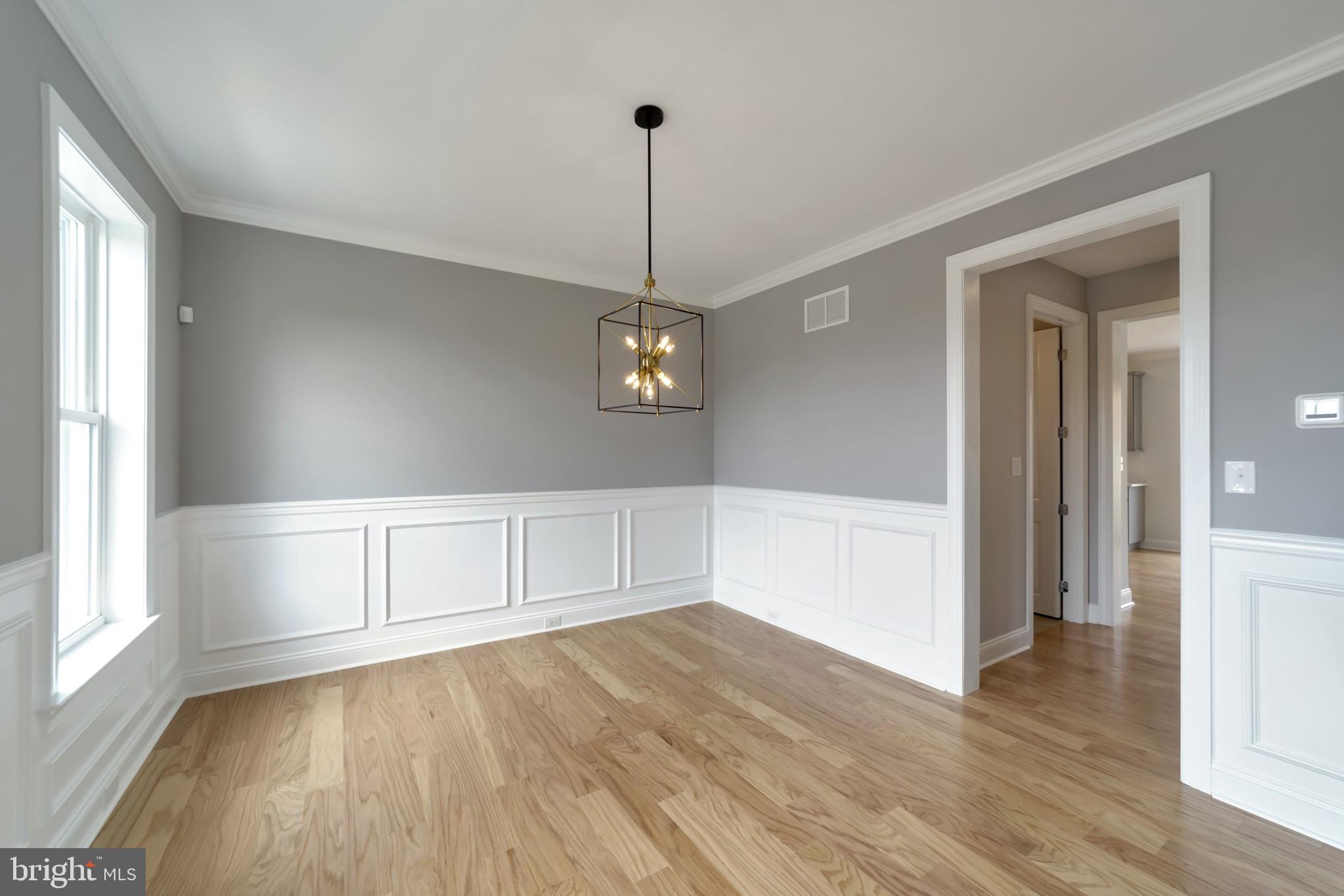 PLYMOUTH VALLEY ESTATES - Residential