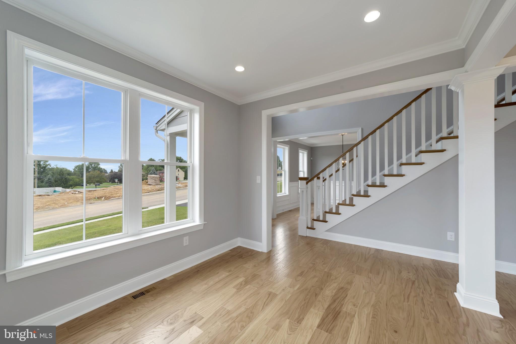 PLYMOUTH VALLEY ESTATES - Residential