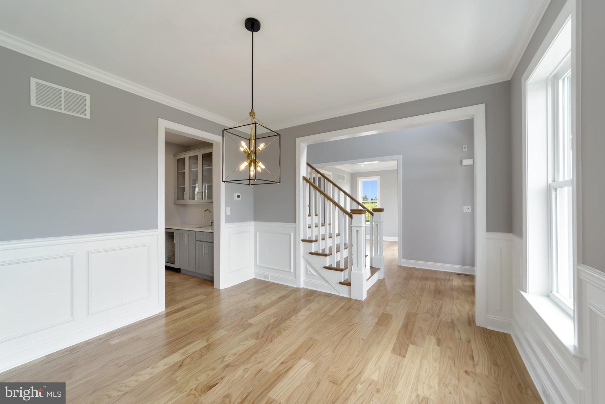 PLYMOUTH VALLEY ESTATES - Residential