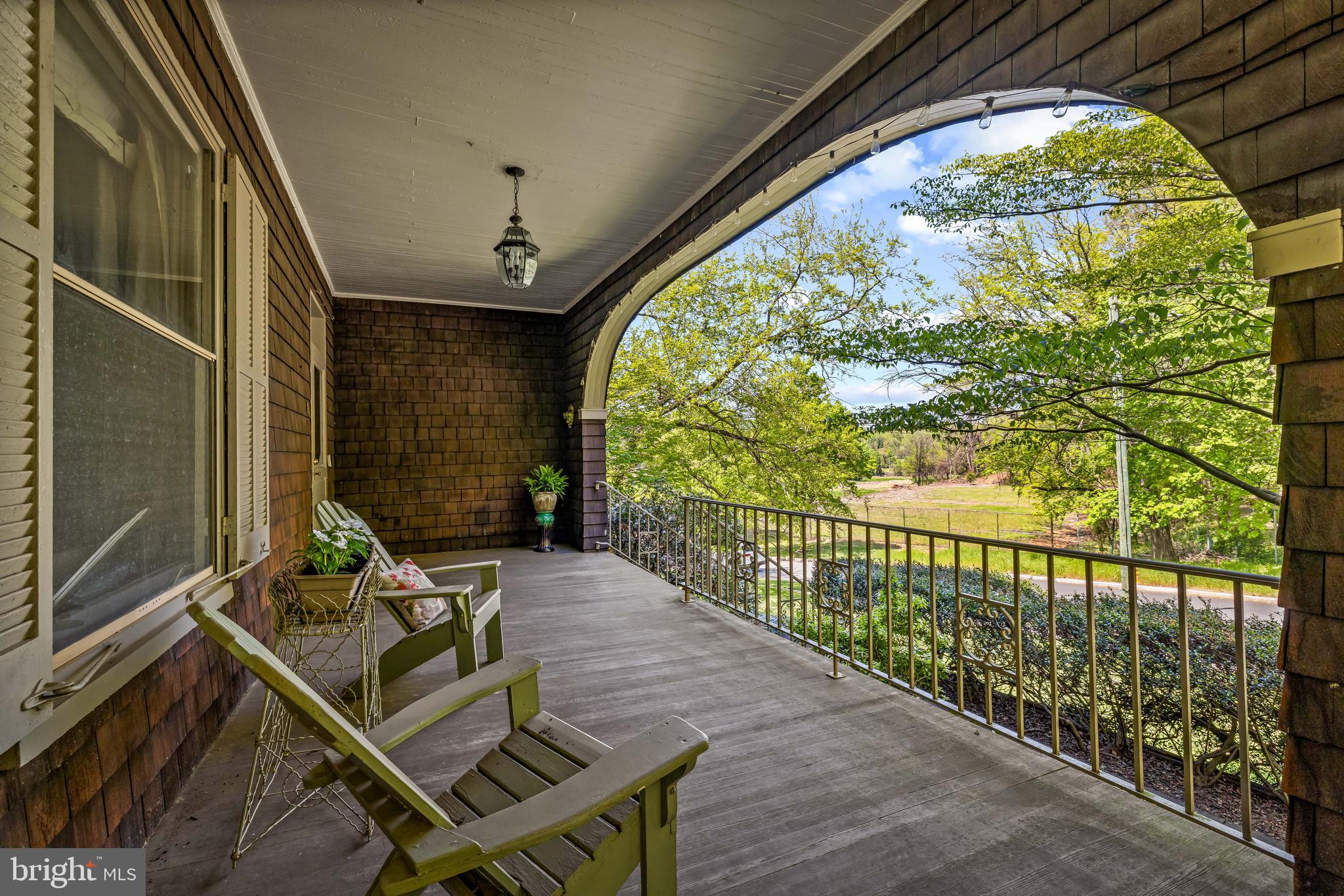 ROLAND PARK - Residential